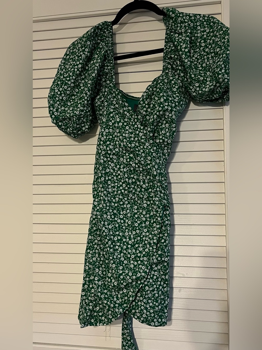 Hudson Gray Green Floral Puff-Sleeve Midi Dress